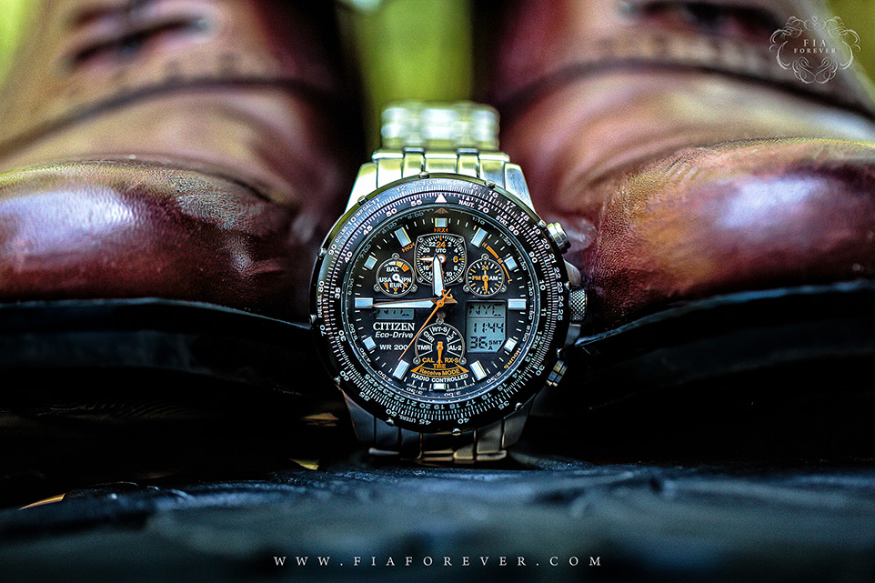 Grooms-shoes-and-watch-photo-by-wedding-photographers-charleston-sc-Fia-Forever