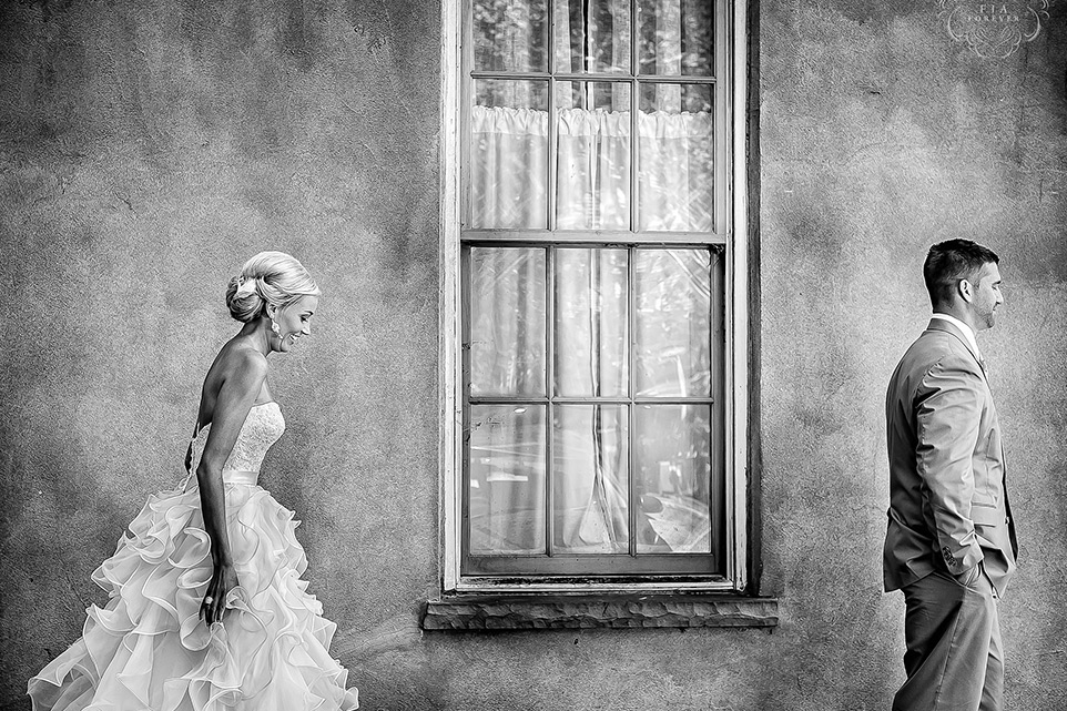 Bride-Approach-Groom-For-First-Look-photo-by-wedding-photographers-char
